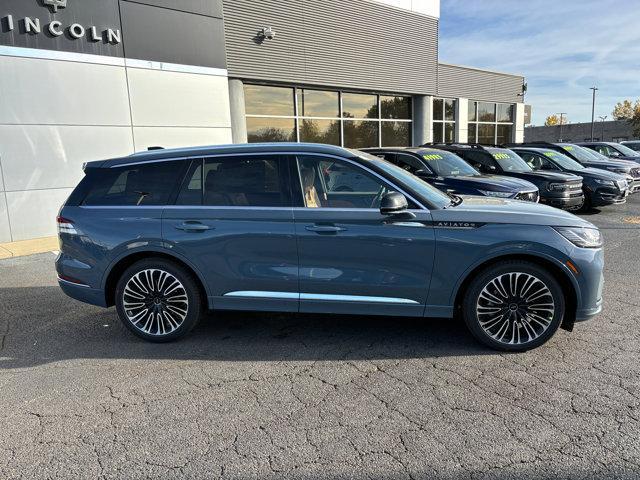 new 2025 Lincoln Aviator car, priced at $90,170