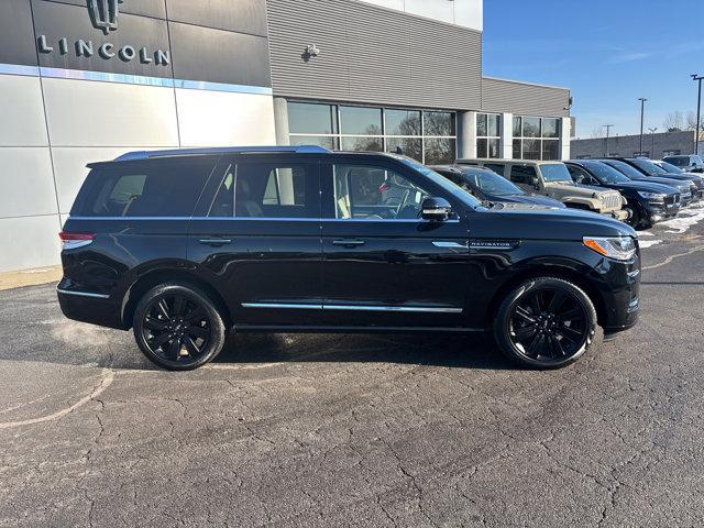 used 2022 Lincoln Navigator car, priced at $59,985