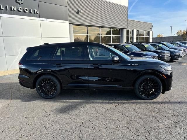 new 2025 Lincoln Aviator car, priced at $82,900