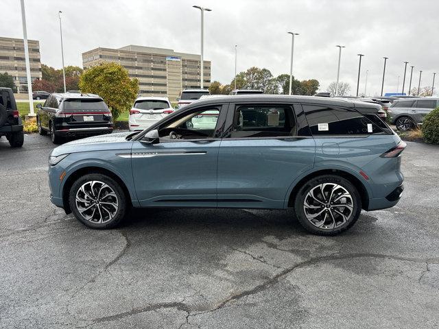 new 2025 Lincoln Nautilus car, priced at $61,355