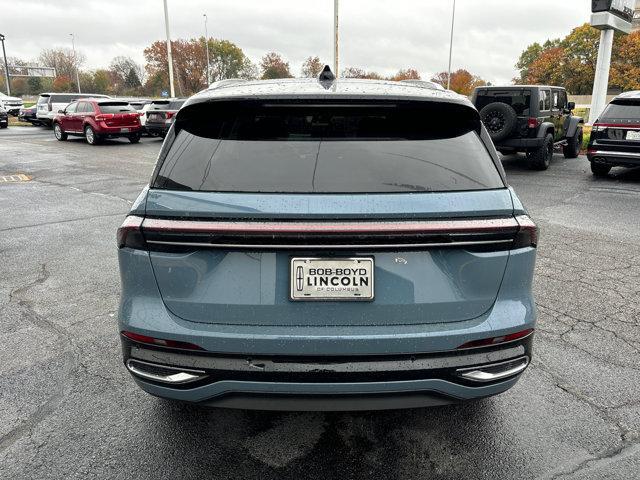 new 2025 Lincoln Nautilus car, priced at $61,355