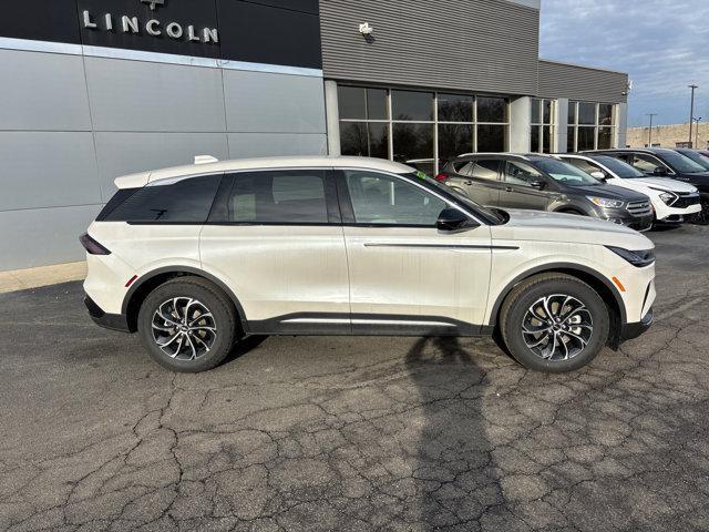 new 2025 Lincoln Nautilus car, priced at $56,235