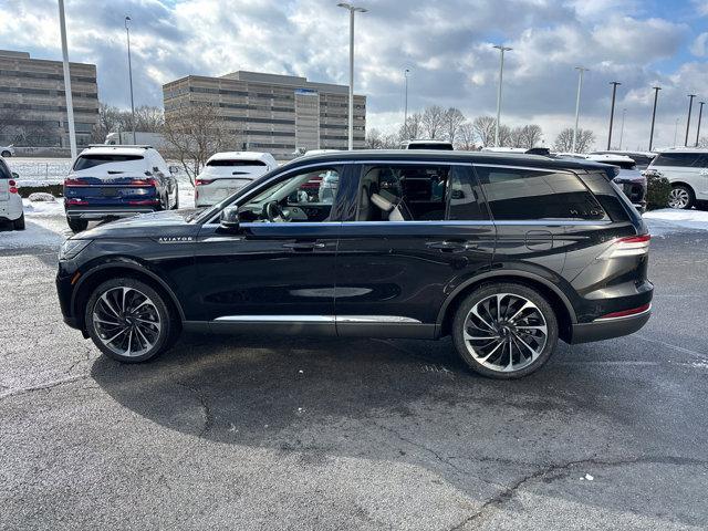 new 2025 Lincoln Aviator car, priced at $77,720