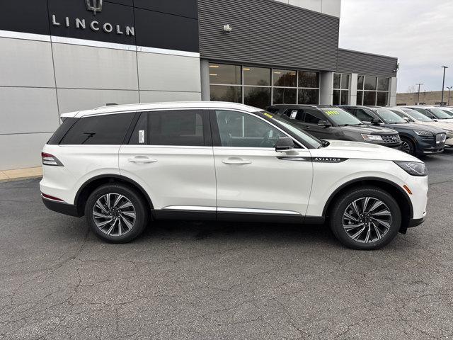 new 2025 Lincoln Aviator car, priced at $67,525