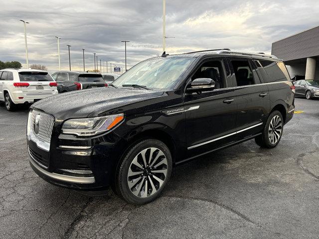 new 2024 Lincoln Navigator car, priced at $106,604