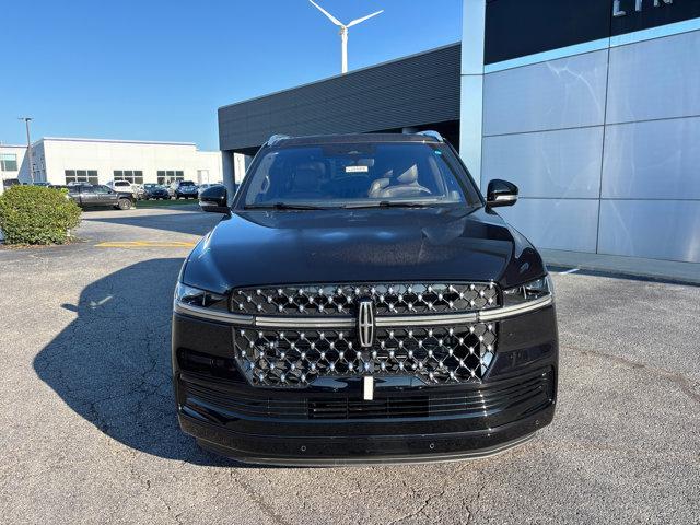 new 2025 Lincoln Navigator car, priced at $118,735