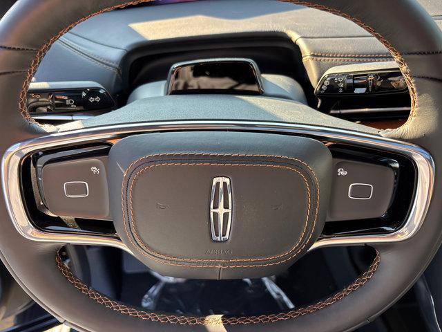 new 2025 Lincoln Navigator car, priced at $118,735
