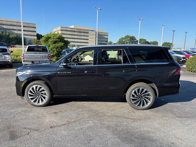 new 2025 Lincoln Navigator car, priced at $118,735