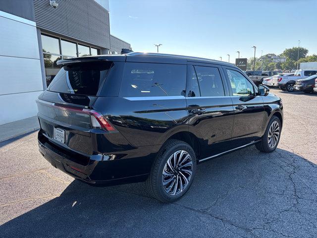 new 2025 Lincoln Navigator car, priced at $118,735