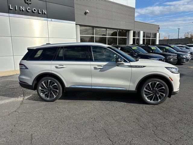 new 2025 Lincoln Aviator car, priced at $74,925