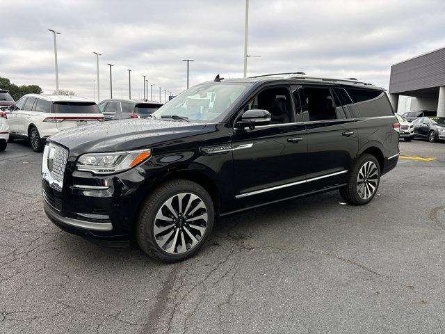 new 2024 Lincoln Navigator car, priced at $105,045