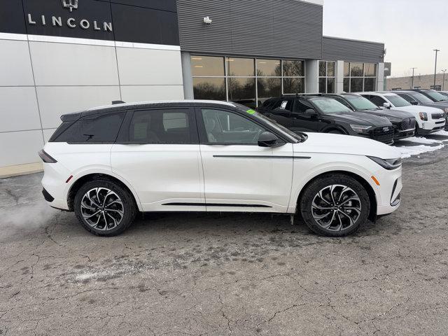 new 2025 Lincoln Nautilus car, priced at $65,850