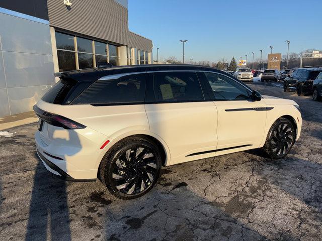 new 2025 Lincoln Nautilus car, priced at $82,395