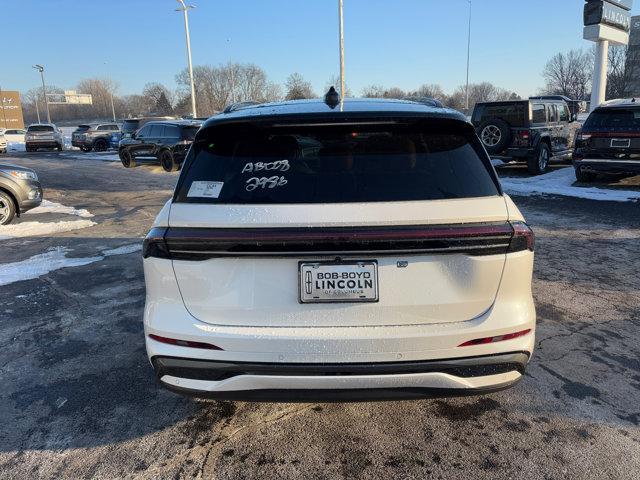 new 2025 Lincoln Nautilus car, priced at $82,395