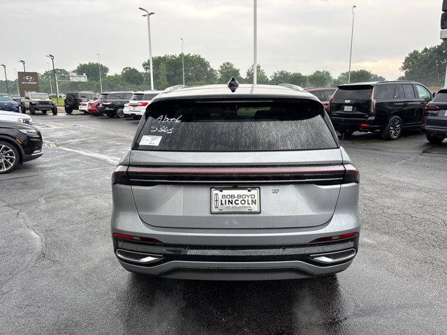 new 2025 Lincoln Nautilus car, priced at $65,304