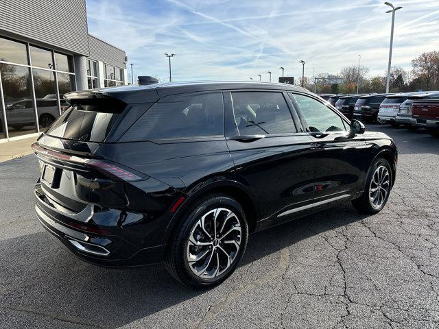 new 2024 Lincoln Nautilus car, priced at $58,220