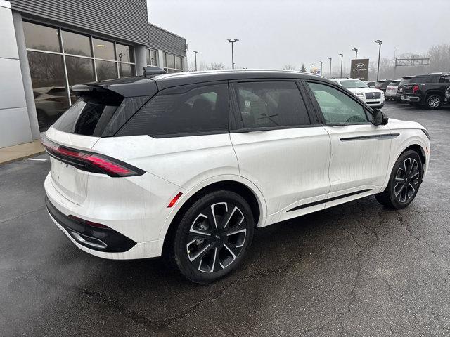 new 2025 Lincoln Nautilus car, priced at $71,055