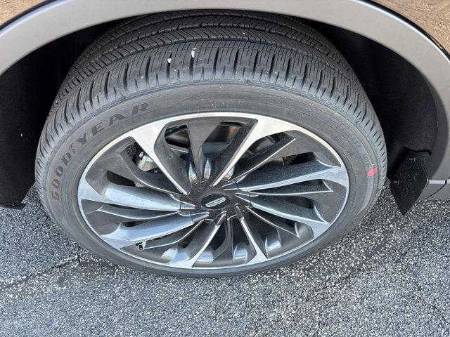 new 2025 Lincoln Aviator car, priced at $68,933