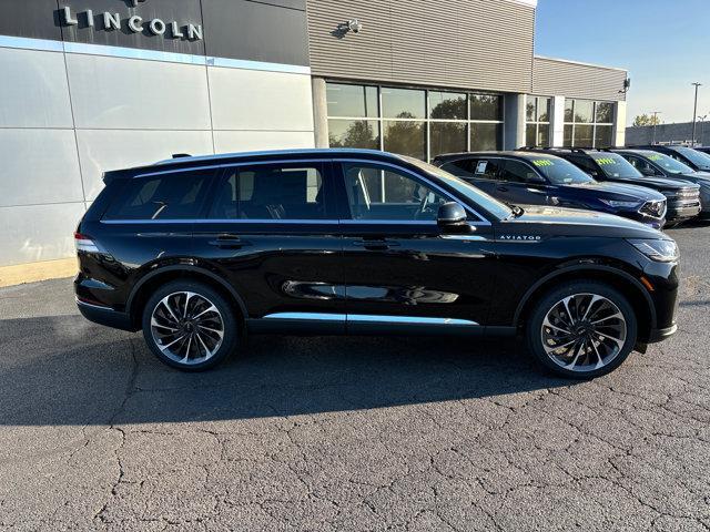 new 2025 Lincoln Aviator car, priced at $71,275