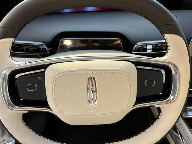 new 2025 Lincoln Nautilus car, priced at $80,690