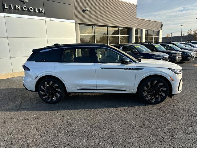 new 2025 Lincoln Nautilus car, priced at $80,690