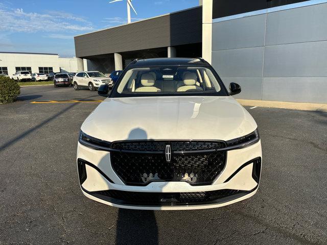 new 2025 Lincoln Nautilus car, priced at $80,690