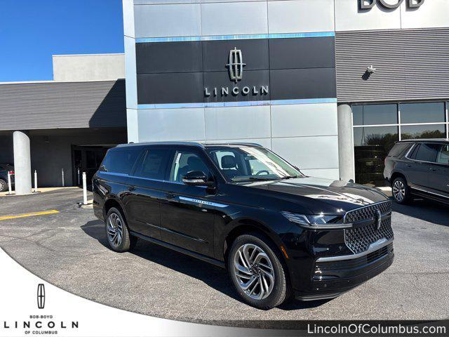 new 2025 Lincoln Navigator car, priced at $108,325