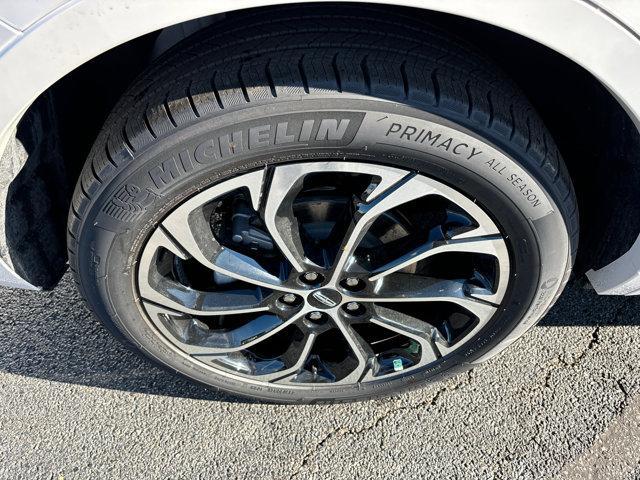 new 2025 Lincoln Nautilus car, priced at $60,821
