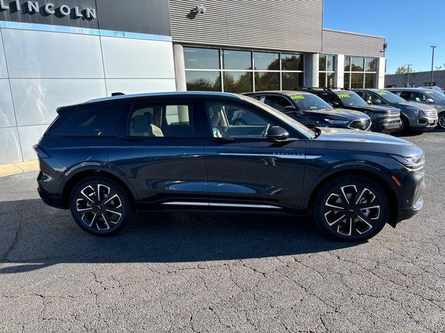 new 2024 Lincoln Nautilus car, priced at $63,700