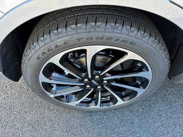 new 2024 Lincoln Nautilus car, priced at $76,695