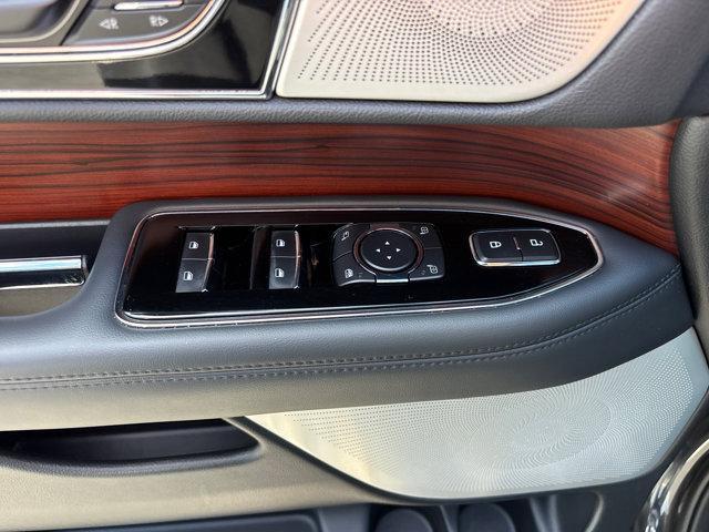 used 2022 Lincoln Navigator car, priced at $49,985