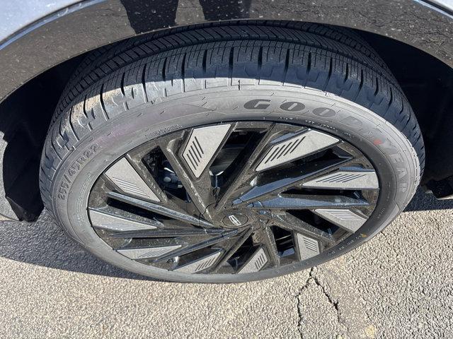 new 2025 Lincoln Nautilus car, priced at $66,455