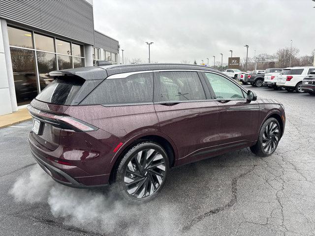 new 2025 Lincoln Nautilus car, priced at $82,790