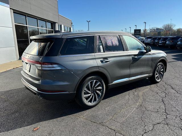 new 2025 Lincoln Aviator car, priced at $67,375