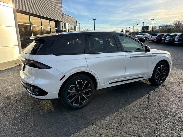 new 2025 Lincoln Nautilus car, priced at $68,955