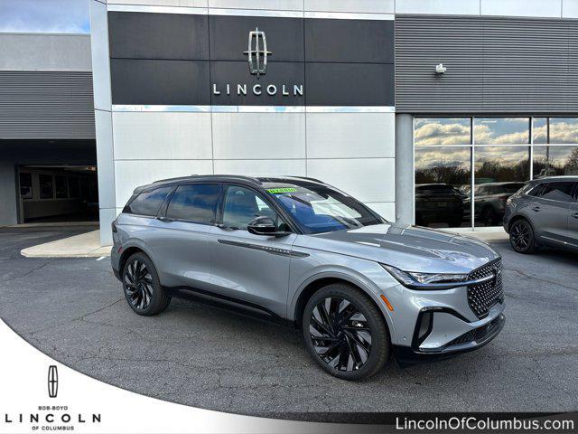 new 2024 Lincoln Nautilus car, priced at $65,136