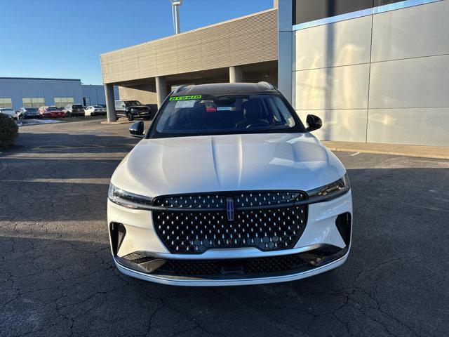 new 2025 Lincoln Nautilus car, priced at $66,205