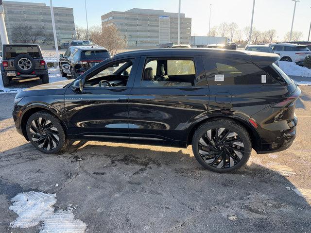 new 2025 Lincoln Nautilus car, priced at $65,705