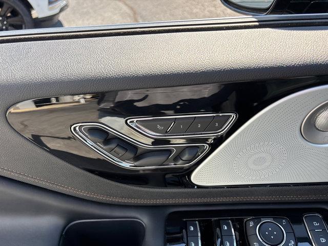 new 2025 Lincoln Aviator car, priced at $88,520