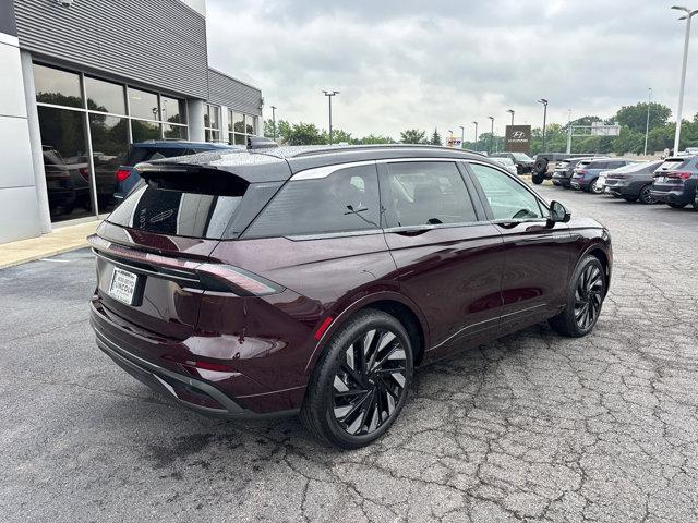 new 2025 Lincoln Nautilus car, priced at $81,290