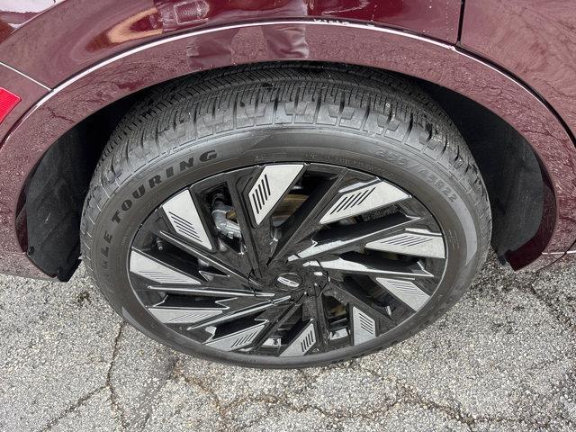 new 2025 Lincoln Nautilus car, priced at $81,290