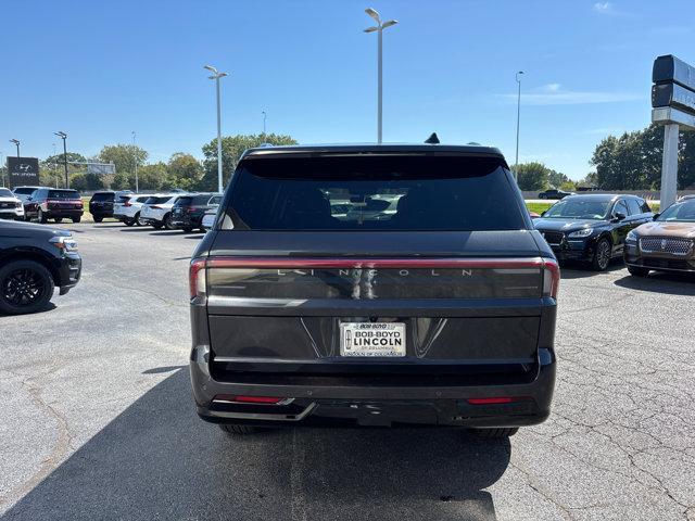 new 2025 Lincoln Navigator car, priced at $110,555