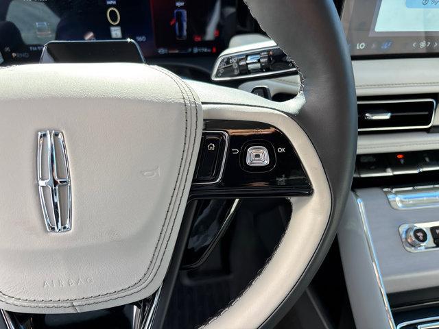 new 2025 Lincoln Aviator car, priced at $72,240