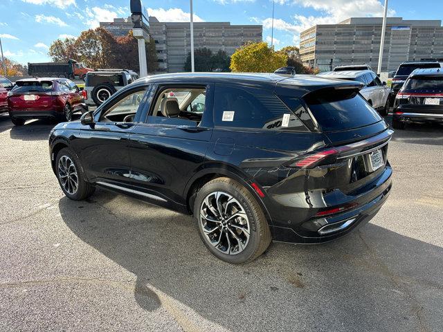 new 2024 Lincoln Nautilus car, priced at $59,732