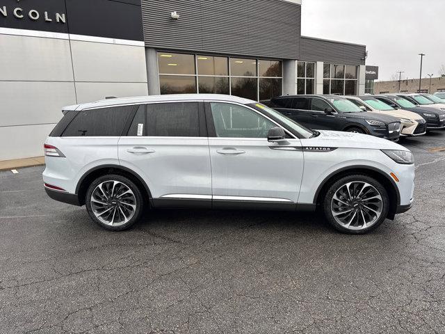 new 2025 Lincoln Aviator car, priced at $82,050