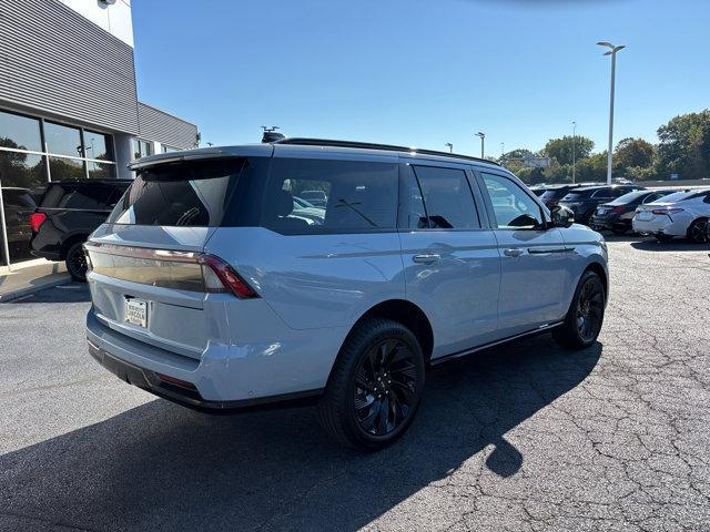 new 2025 Lincoln Navigator car, priced at $107,165