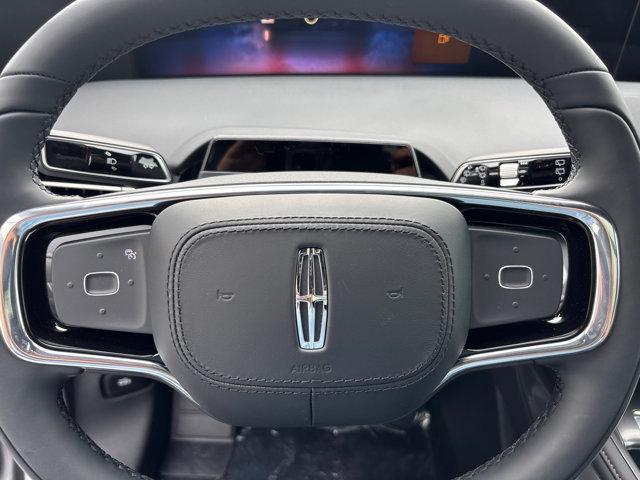 new 2025 Lincoln Nautilus car, priced at $67,944