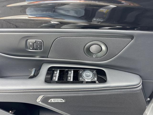new 2025 Lincoln Nautilus car, priced at $67,944