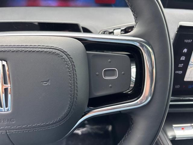 new 2025 Lincoln Nautilus car, priced at $67,944