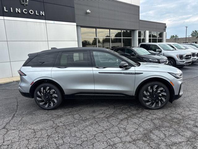 new 2025 Lincoln Nautilus car, priced at $67,944